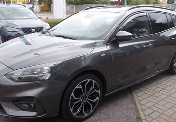 Ford Focus 31.069 km 16.990 &euro; Waldheim 04736