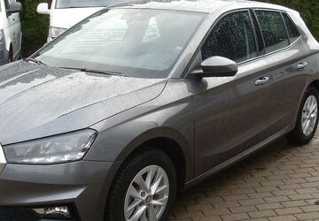 Skoda Fabia 36.990 km 13.200 &euro; Waldheim 04736