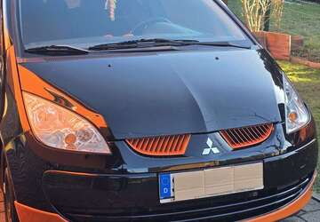 Mitsubishi Colt 128.500 km 2.990 &euro; Oelsnitz 09376