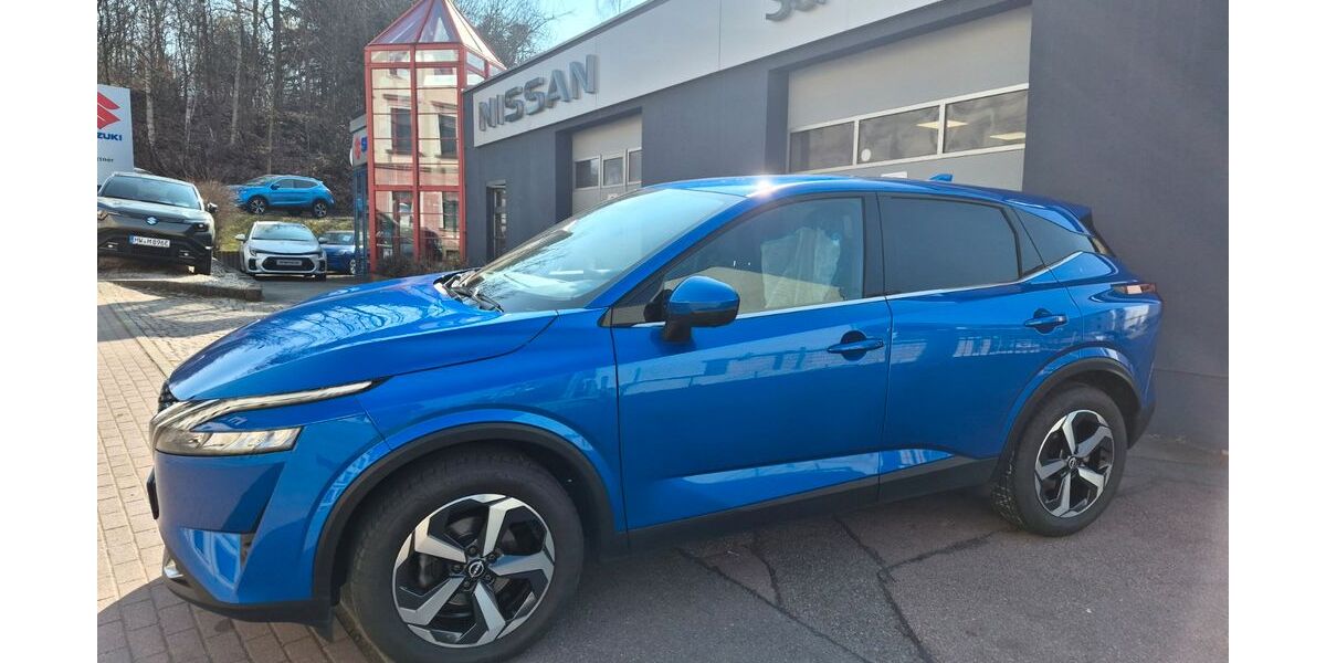 Nissan Qashqai 24.545 km 24.895 &euro; Mittweida 09648