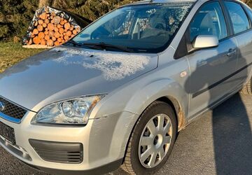 Ford Focus 148.500 km 1.200 &euro; Mittweida 09648