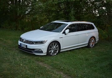 VW Passat Variant 147.400 km 21.000 &euro; Lößnitz 08294