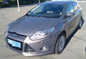Ford Focus 140.500 km 6.500 &euro; Chemnitz 09123