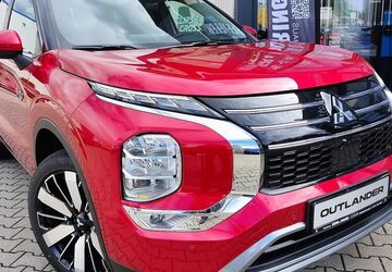 Mitsubishi Plug-in Hybrid Outlander 7.000 km 47.980 &euro; Chemnitz 09116