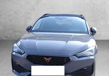 Cupra Leon 5.000 km 31.900 &euro; Grossschirma 09603