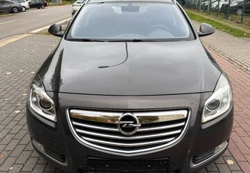 Opel Insignia 231.000 km 4.499 &euro; Chemnitz 09120