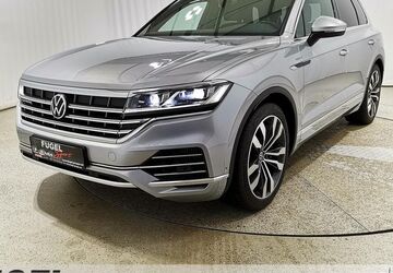 VW Touareg 50.500 km 43.949 &euro; Chemnitz 09125