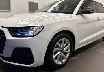 Audi A1 10.013 km 23.990 &euro; Chemnitz 09116