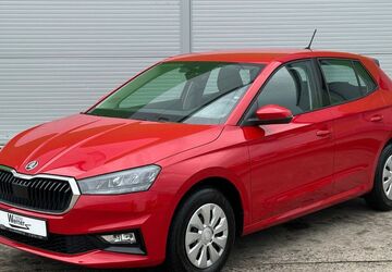 Skoda Fabia 18.312 km 15.790 &euro; Zwönitz / OT Dorfchemnitz 08297