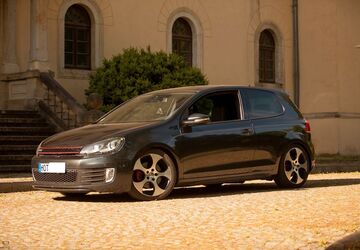 VW Golf 204.000 km 15.500 &euro; Hermsdorf 09337