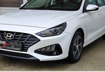 Hyundai i30 60.600 km 13.969 &euro; Oberlungwitz 09353