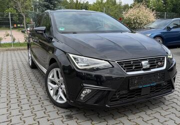 Seat Ibiza 93.000 km 13.400 &euro; chemnitz 09120