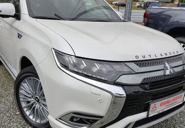 Mitsubishi Plug-in Hybrid Outlander 62.730 km 23.980 &euro; Chemnitz 09116