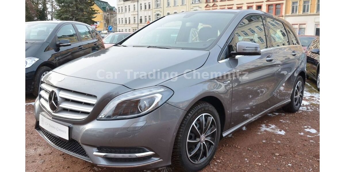 Mercedes-Benz B 180 48.607 km 11.999 &euro; Chemnitz 09114