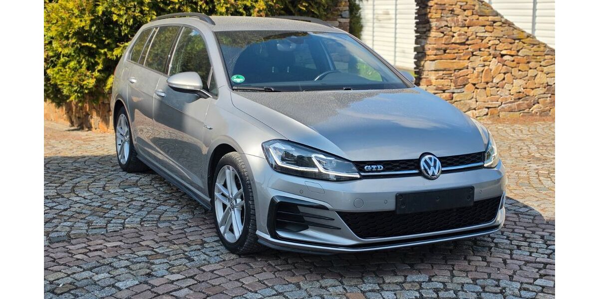 VW Golf 174.695 km 14.699 &euro; Siebenlehn Großschirma 09603