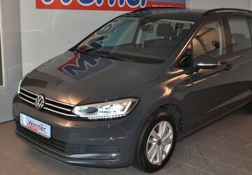 VW Touran 69.998 km 23.980 &euro; Mittweida 09648