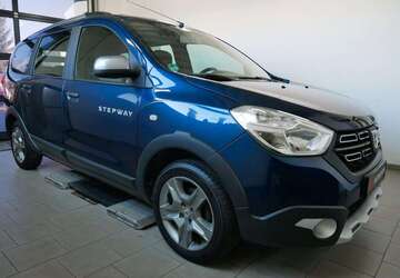 Dacia Lodgy 79.448 km 9.490 &euro; Chemnitz 09114