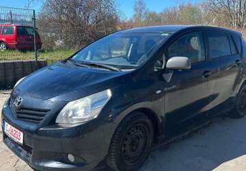 Toyota Verso 357.000 km 3.490 &euro; Chemnitz 09114
