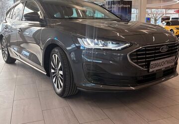 Ford Focus 12.652 km 24.990 &euro; Glauchau 08371