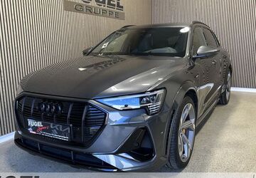 Audi e-tron 45.273 km 43.999 &euro; Chemnitz 09125