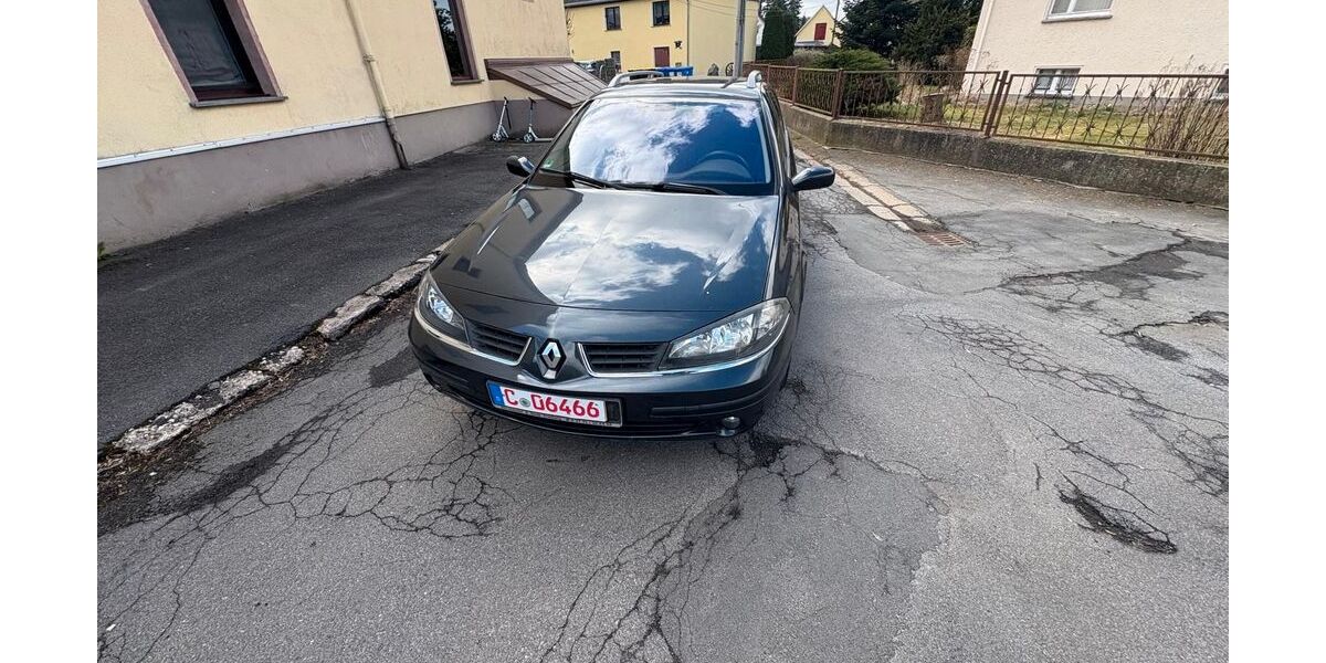 Renault Laguna 131.000 km 1.400 &euro; Chemnitz 09114