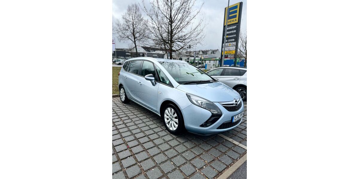 Opel Zafira Tourer 165.000 km 7.900 &euro; Chemnitz 09116