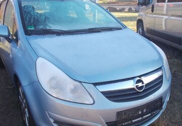 Opel Corsa 118.811 km 2.690 &euro; Waldheim 04736