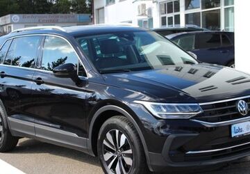 VW Tiguan 41.559 km 27.479 &euro; Limbach-Oberfrohna 09212