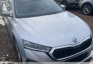 Skoda Octavia 42.700 km 19.999 &euro; Chemnitz - Mittelbach 09224