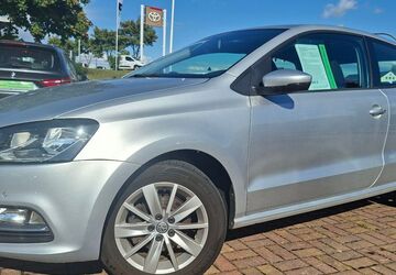 VW Polo 134.400 km 6.490 &euro; Altmittweida 09648