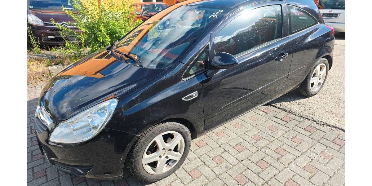Opel Corsa 126.800 km 1.190 &euro; Chemnitz 09114