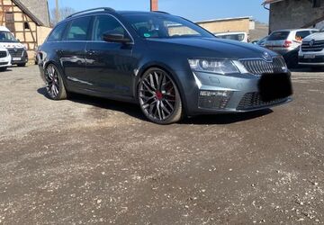 Skoda Octavia 128.133 km 15.900 &euro; Hohenstein-Ernstthal 09337