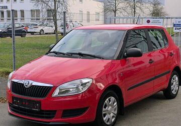 Skoda Fabia 118.200 km 4.999 &euro; Chemnitz 09120