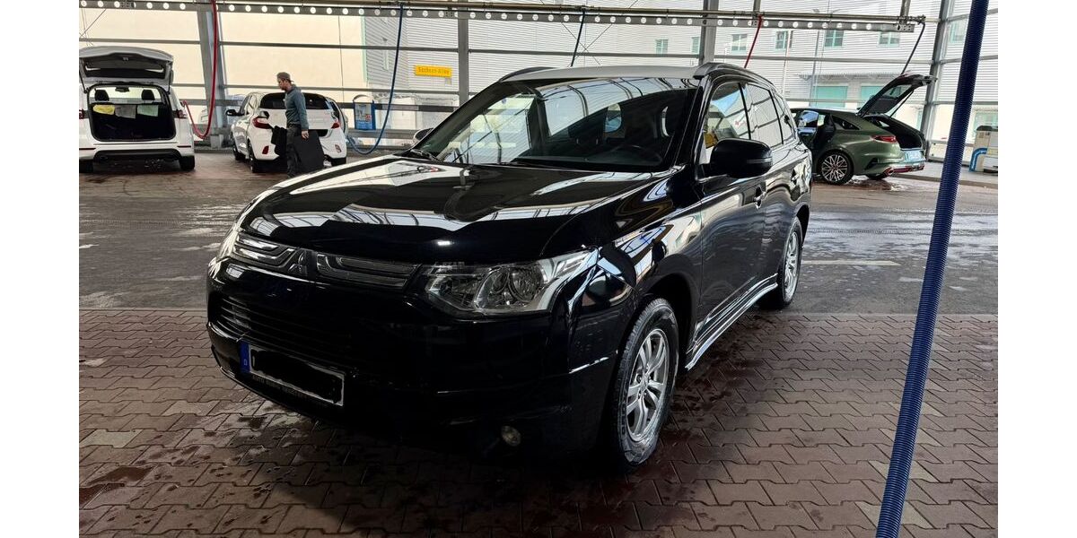 Mitsubishi Outlander 159.999 km 7.990 &euro; Chemnitz 09112
