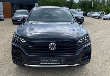 VW Touareg 156.800 km 38.490 &euro; Chemnitz 09114