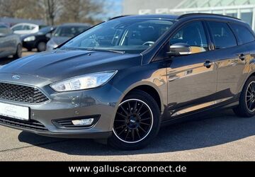 Ford Focus 218.406 km 4.989 &euro; Chemnitz 09131