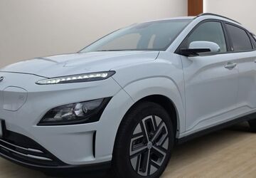 Hyundai KONA Elektro 30.420 km 22.450 &euro; Annaberg-Buchholz 09456