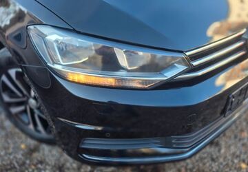 VW Touran 99.891 km 18.799 &euro; Chemnitz 09113